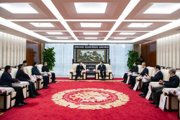 叶向东会见中国安能集团总经理、党委副书记李跃平