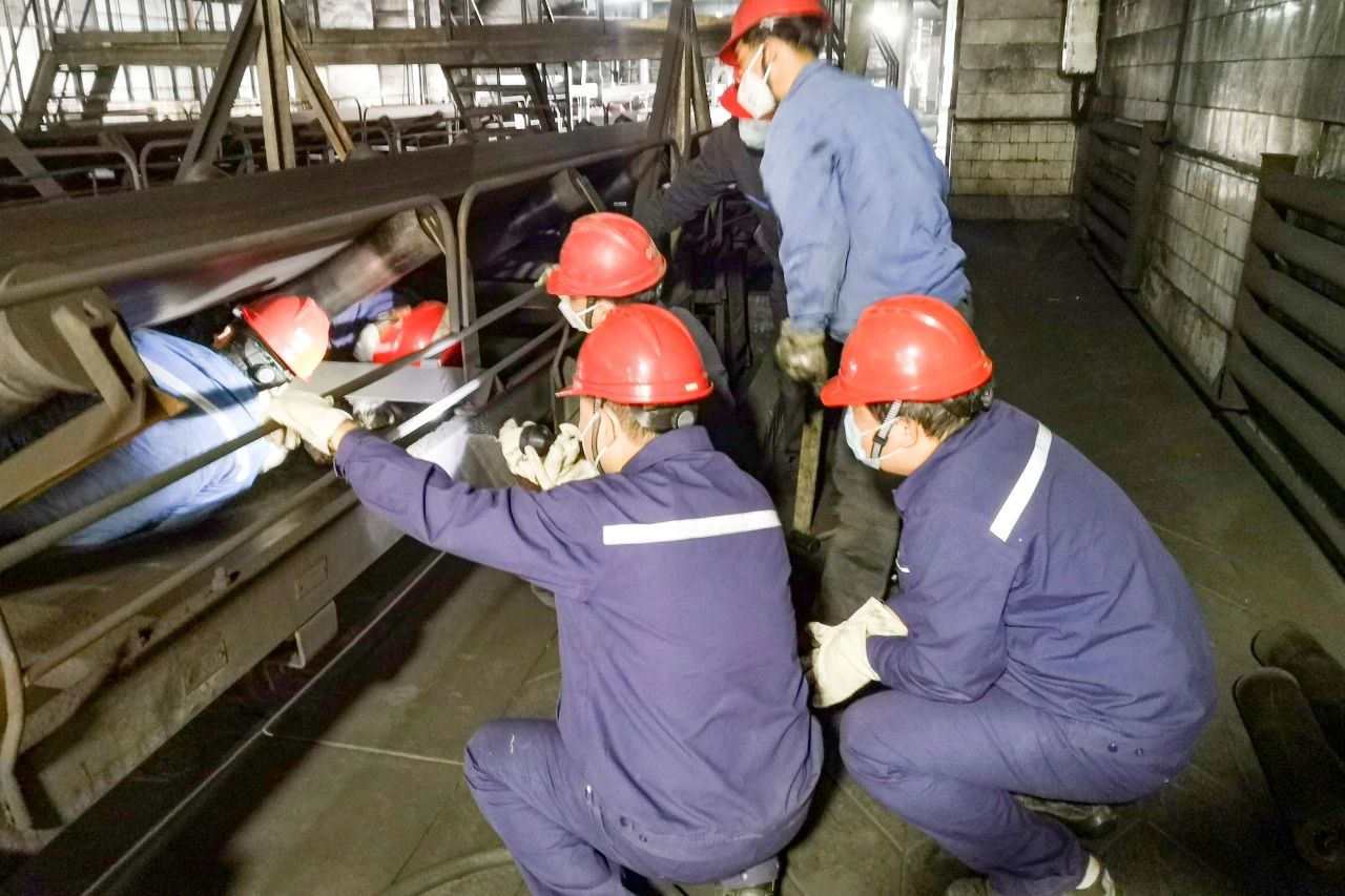 陕投集团电力运营公司打响输煤生命线“突袭战”