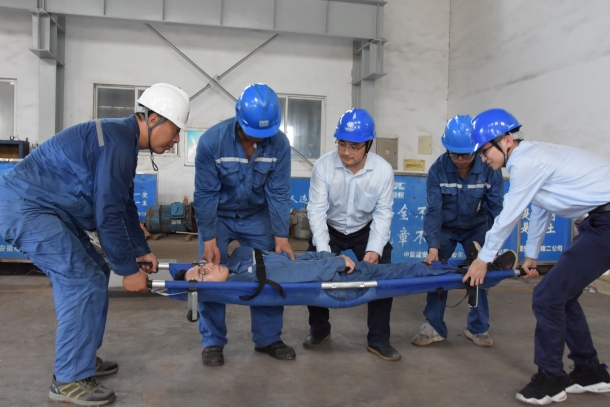 国能（福州）热电有限公司开展触电应急演练绷紧安全弦