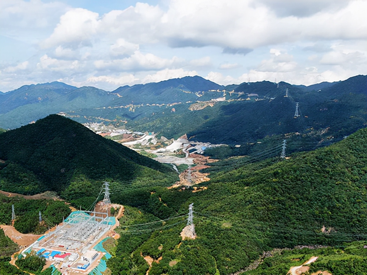 广东500千伏梅州抽水蓄能电站接入系统工程竣工投运