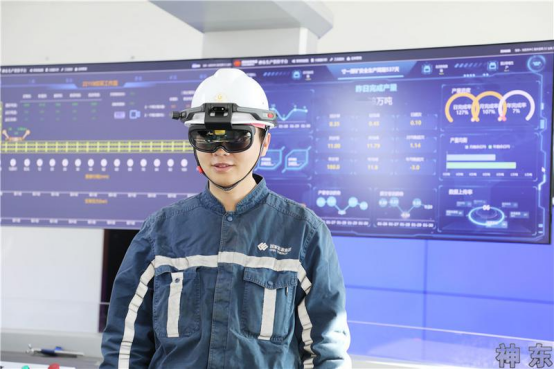 全国首款5G工业防爆智能AR头盔在神东煤炭集团成功应用