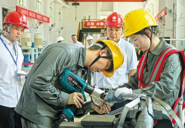 国网湖南电力组织开展劳动竞赛促进职工技能水平提升