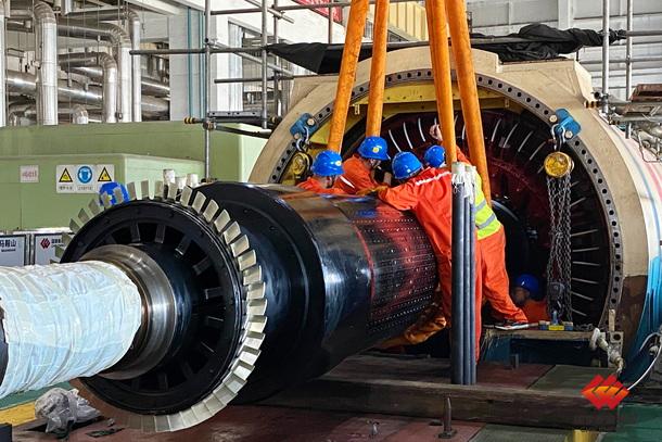 国家能源集团安徽公司马鞍山电厂发电机抽转子一次成功