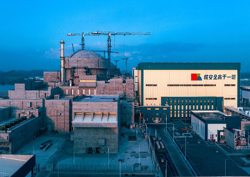 我国西部地区首台“华龙一号”核电机组正式投产发电