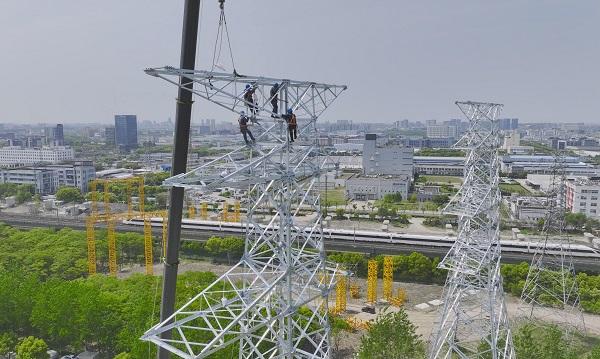 国网上海电力公司攻克沪苏湖高铁电力线路迁改最大难点